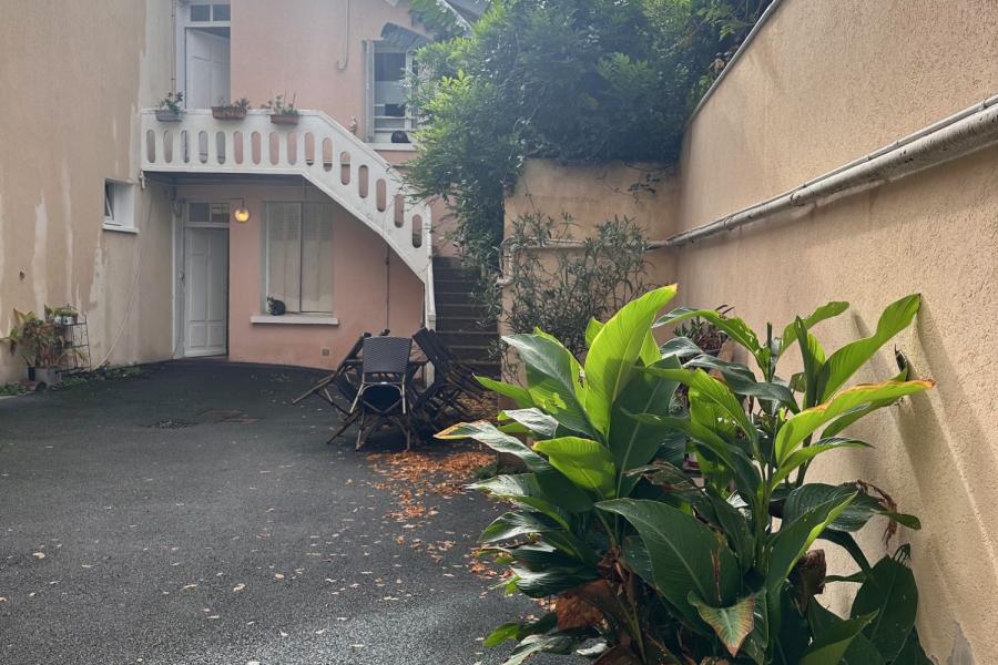 Location Appartement 1 pièce(s) - 28 m² | 540 € Nantes Réf.LA4017-DOMINNO44 Photo 0 - Location Appartement 1 pièce(s) - 28 m²