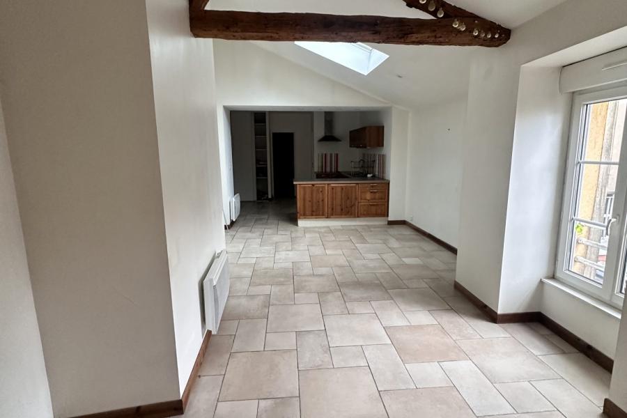 Photo 0 - Location Appartement 3 pièce(s) - 63 m²