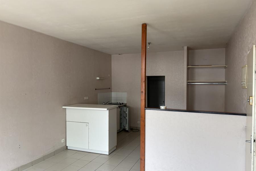 Photo 0 - Location Appartement 1 pièce(s) - 29 m²