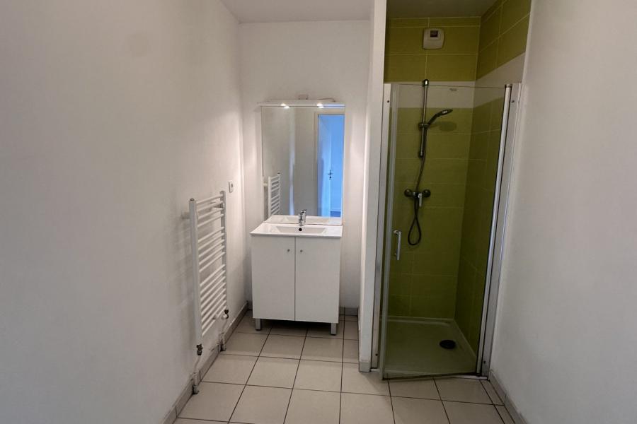 Photo 10 - Location Appartement 2 pièce(s) - 47 m²