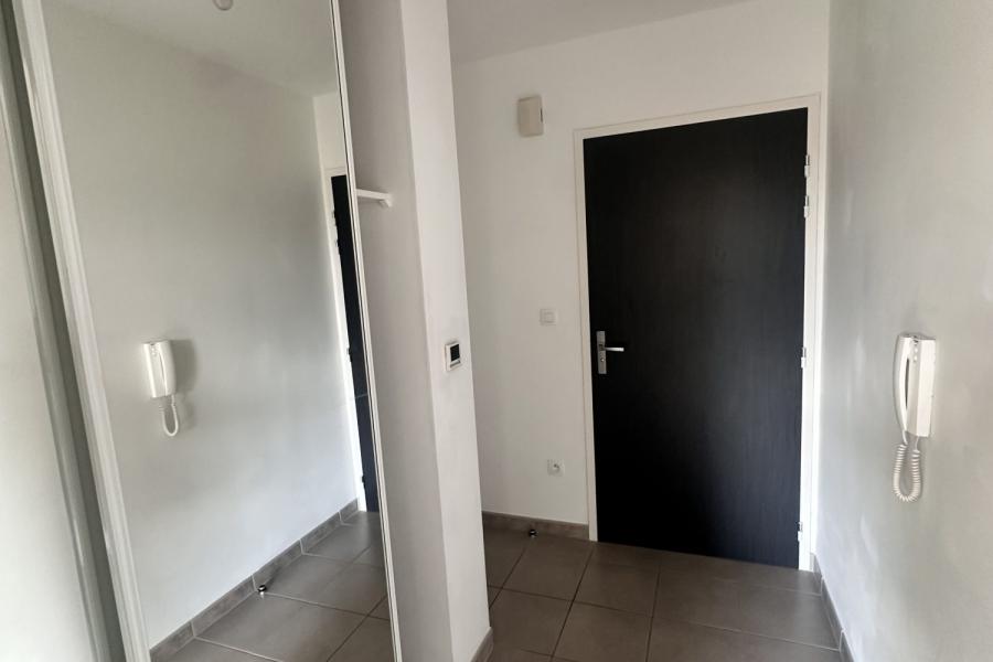 Photo 5 - Location Appartement 2 pièce(s) - 47 m²