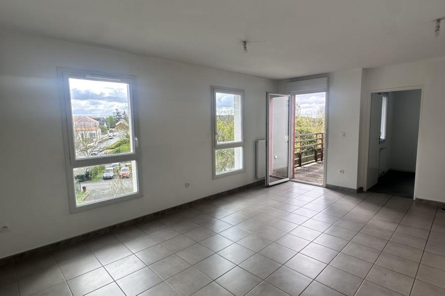 Photo 8 - Location Appartement 2 pièce(s) - 47 m²