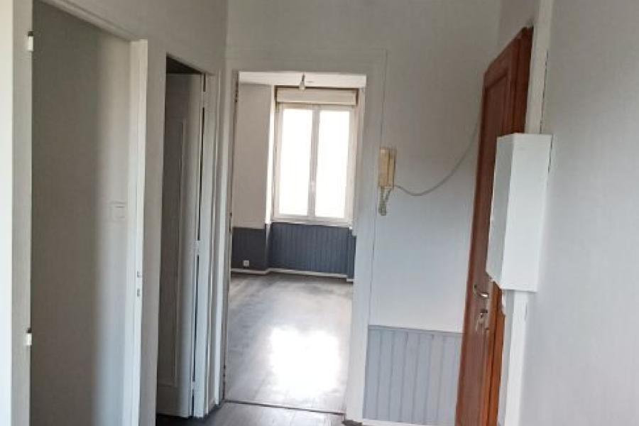 Location Appartement 1 pièce(s) - 32 m² | 396 € Saint-Nazaire Réf.LA3829-DOMINNO44 Photo 1 - Location Appartement 1 pièce(s) - 32 m²