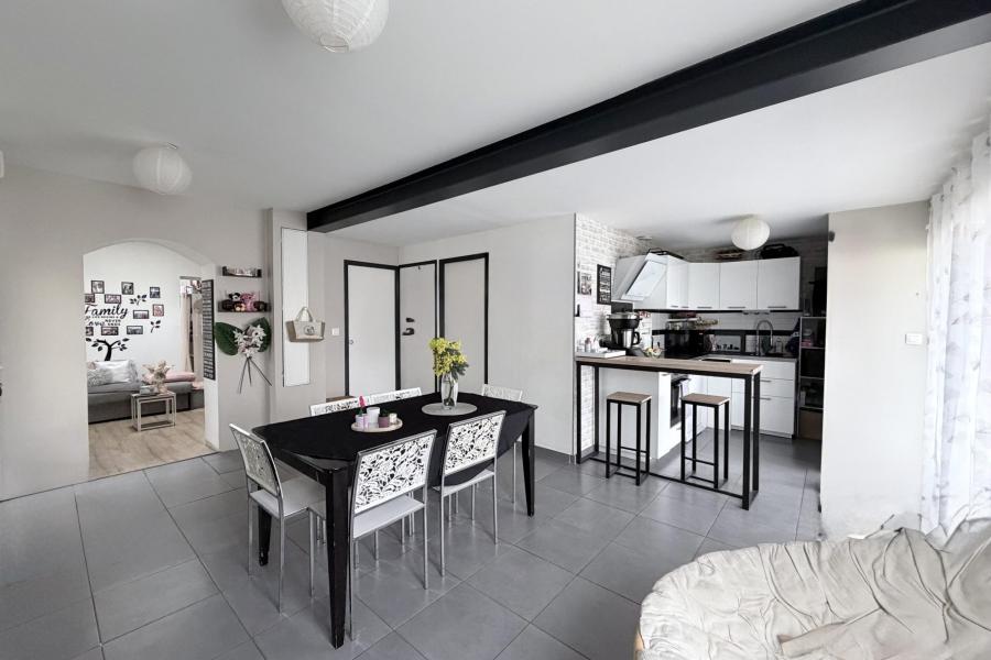 Photo 1 - Vente Maison 5 pièce(s) - 74 m²