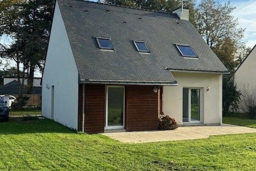 Photo 0 - Location Maison 5 pièce(s) - 90 m²