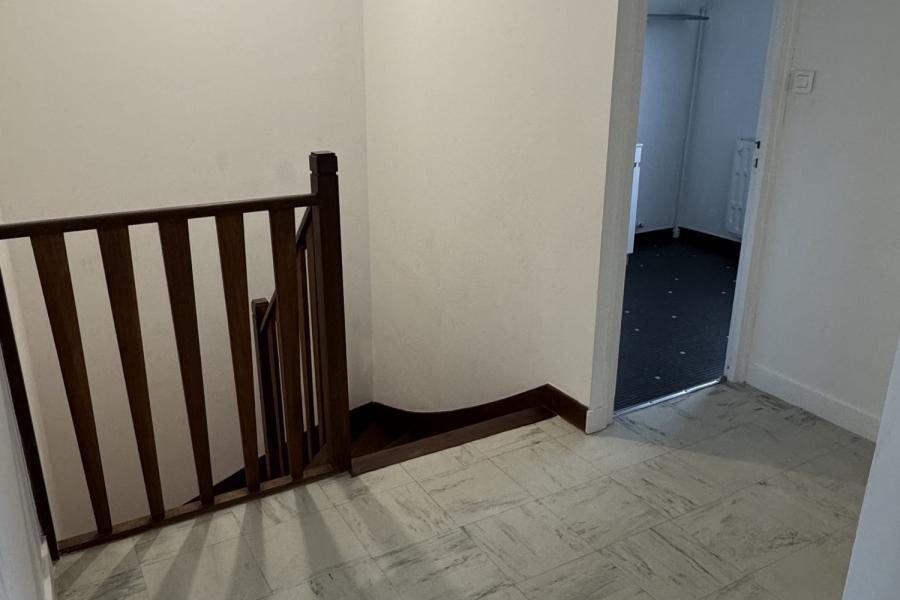 Photo 3 - Location Maison 4 pièce(s) - 92 m²