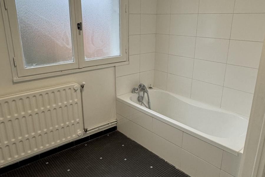 Photo 5 - Location Maison 4 pièce(s) - 92 m²