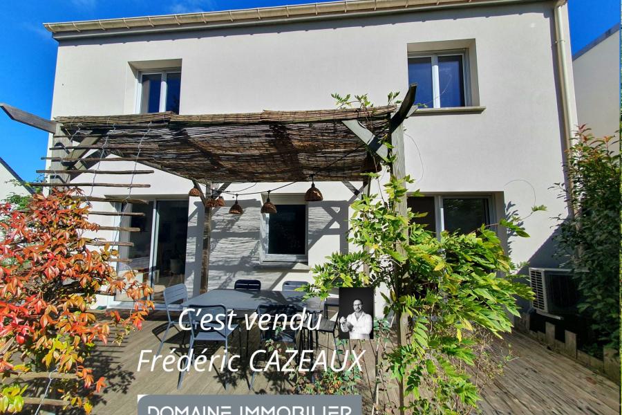 Photo 0 - Vente Maison 6 pièce(s) - 126 m²