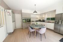 Photo 5 - Vente Maison 8 pièce(s) - 303 m²